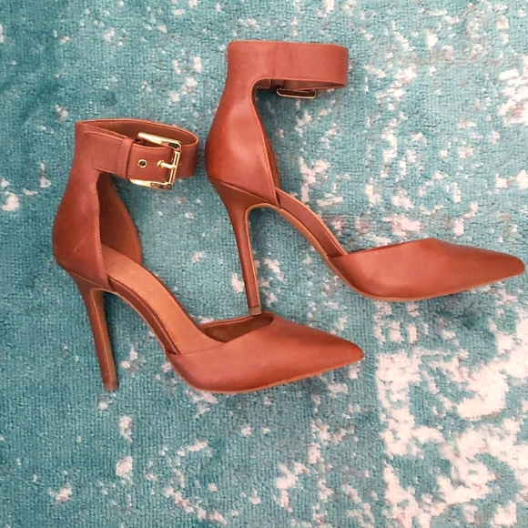 Genuine Leather Aldo Heels